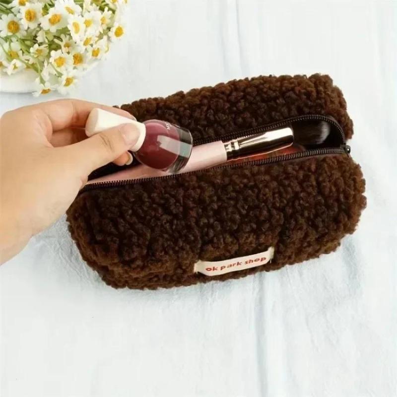 Lamb Plush Storage Bag Simple  - огляд і ціна Aesthetic Large Pencil Case Pouch